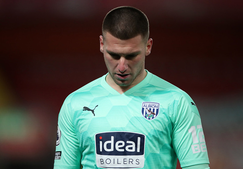 Markvörður: Sam Johnstone (West Brom) - Varði vítaspyrnu og hélt marki sínu hreinu í 3-0 sigri gegn Southampton. West Brom heldur í vonina!