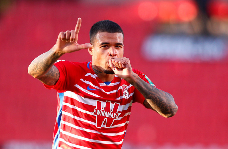 Kenedy frá Chelsea til Valladolid (Staðfest)