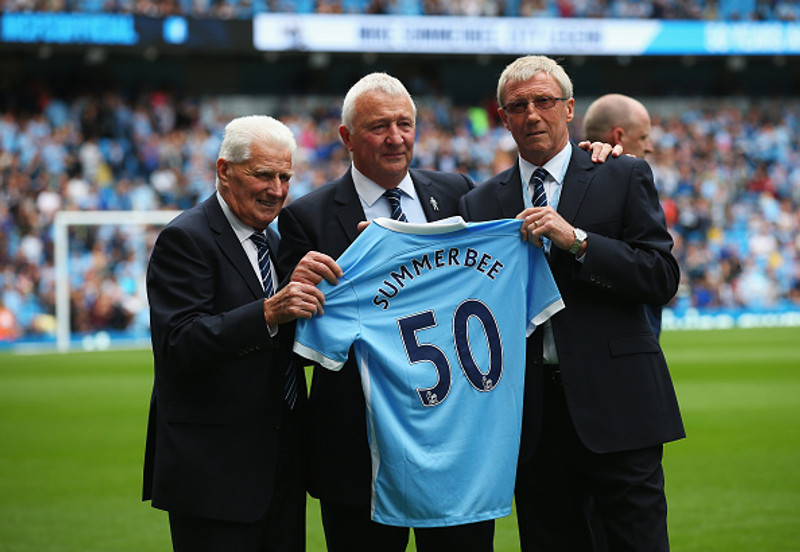 Colin Bell (til hægri) er látinn.