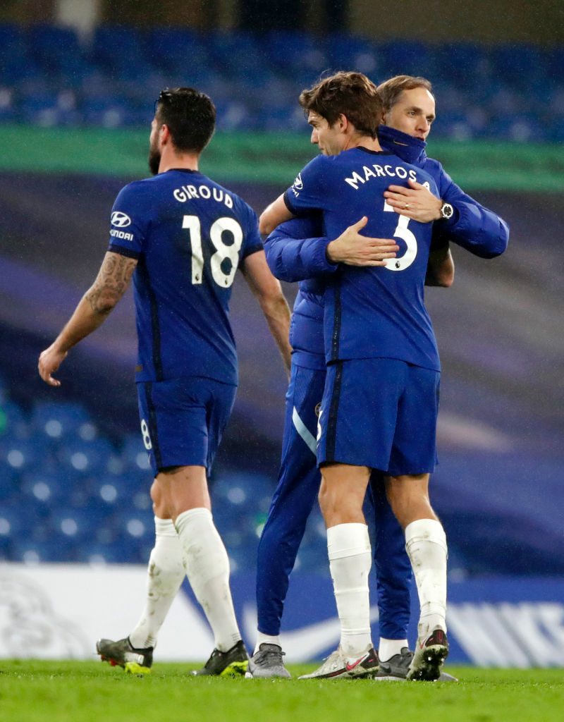 England í dag - Tekst Arsenal að stöðva Chelsea?