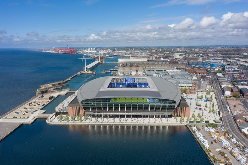 Moshiri biður um þolinmæði