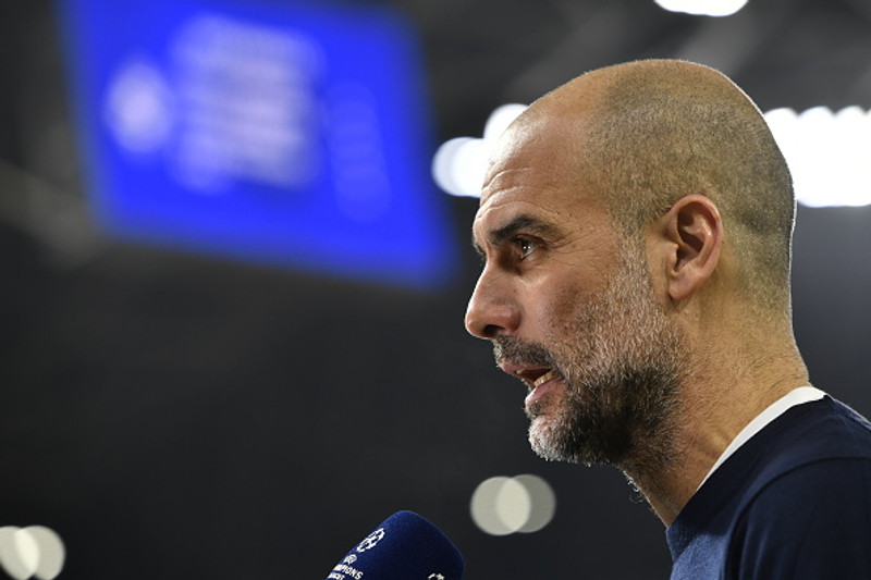 Flugeldarnir trufluðu Guardiola ekki: Svaf eins og barn