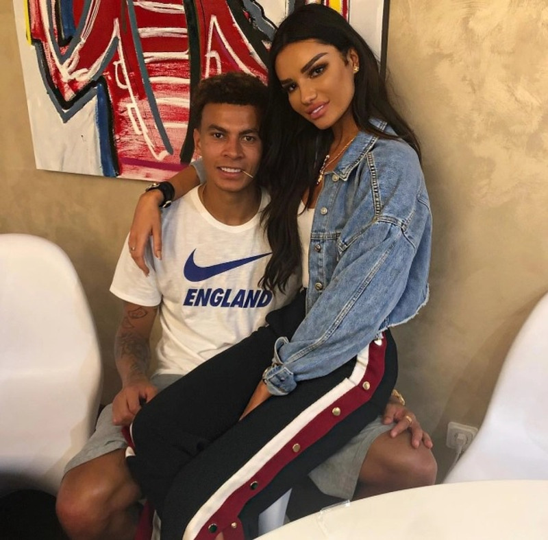 Dele Alli og Ruby Mae.