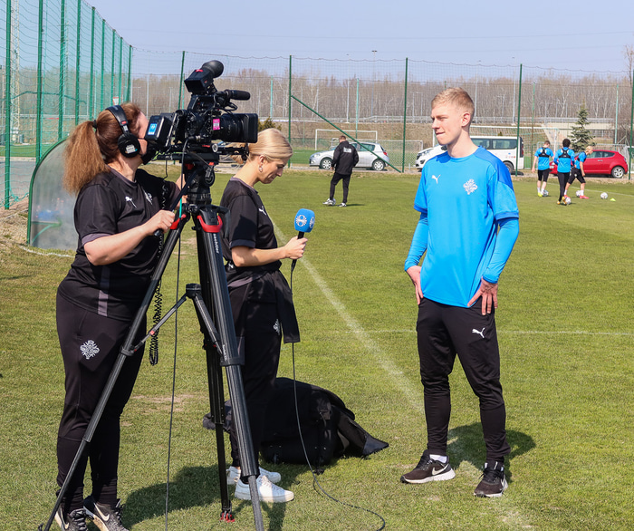 Róbert í viðtali við RÚV í Ungverjalandi.