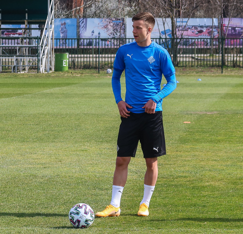 Andri Fannar á æfingu með U21 landsliðinu í Ungverjalandi