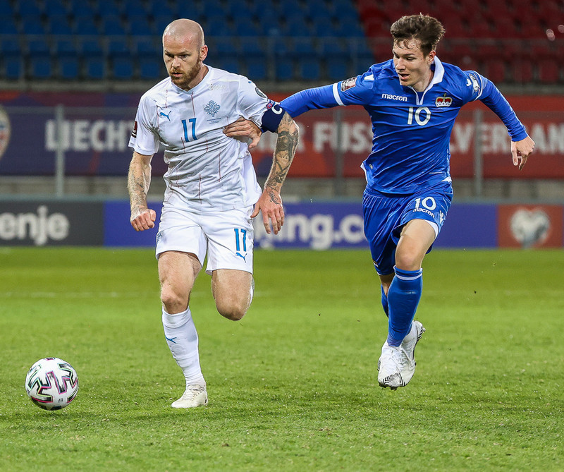 Twitter - Eins og Liechtenstein hafi sent rafíþróttaliðið sitt