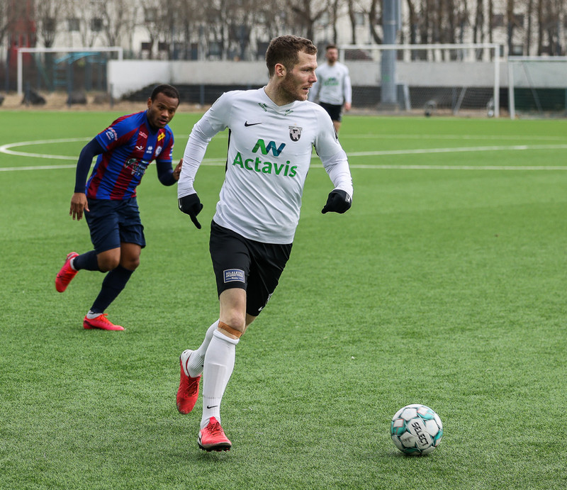 Björn Daníel Sverrisson í leik gegn Leikni um helgina.