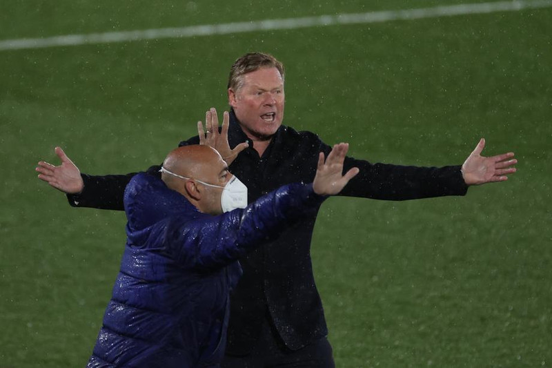 Spánn: Koeman fékk rautt í jafntefli Barcelona