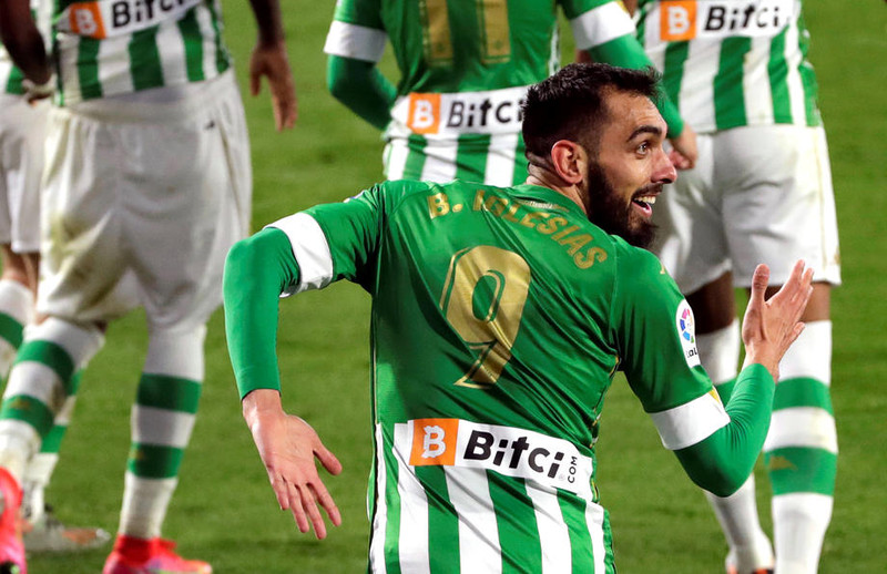 Borja Iglesias skoraði tvívegis fyrir Betis