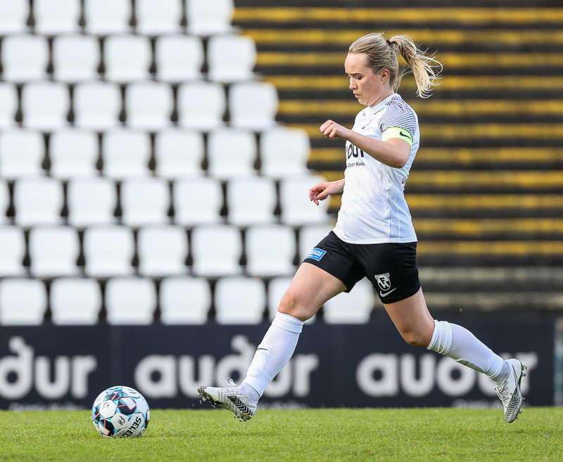 Erna Guðrún Magnúsdóttir.
