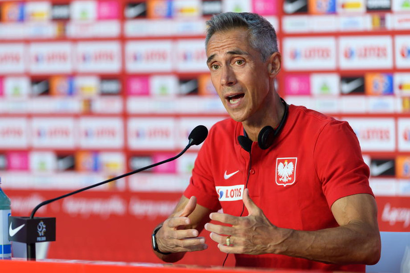 Paulo Sousa, þjálfari Póllands.