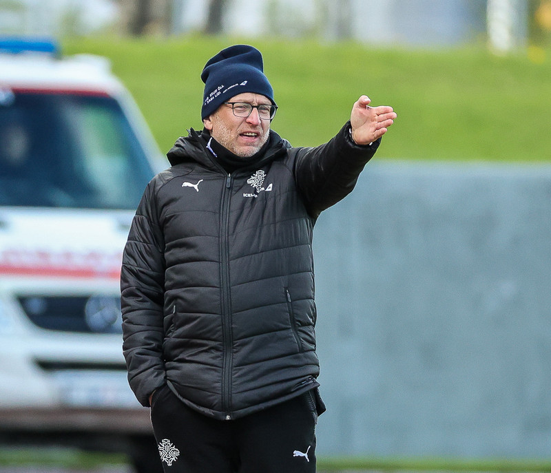 Þorsteinn Halldórsson stýrði Íslandi til sigurs í báðum leikjunum gegn Írlandi