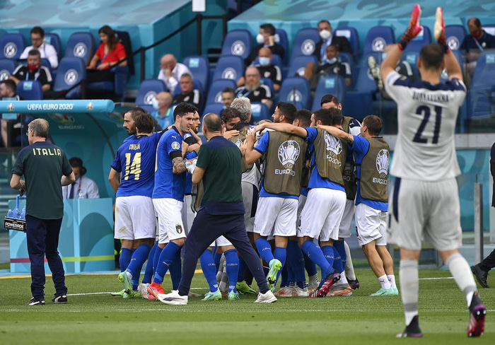 Ítalía með fullt hús.