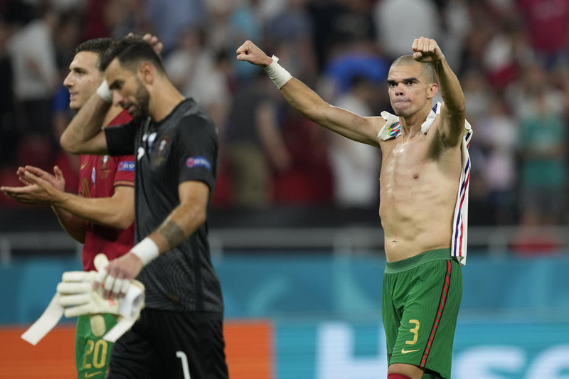 Þjálfari Portúgals: Pepe mun spila á morgun