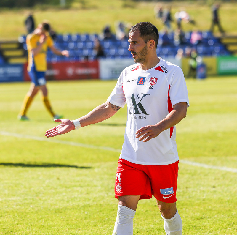 Alvaro Montejo.