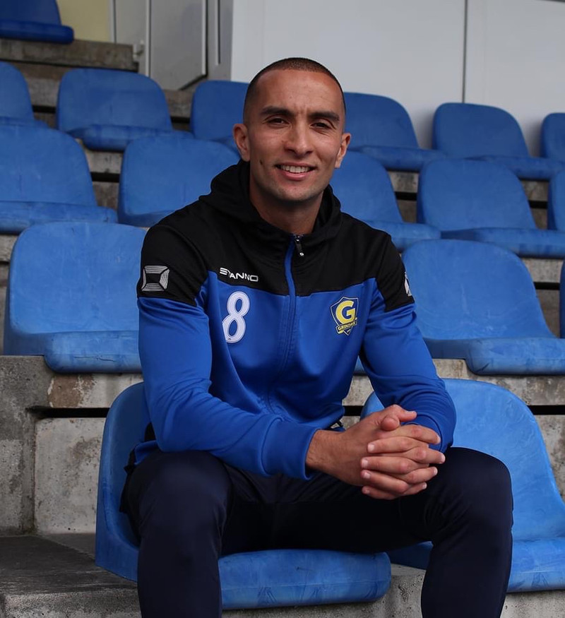 Walid Abdelali framlengir við Grindavík