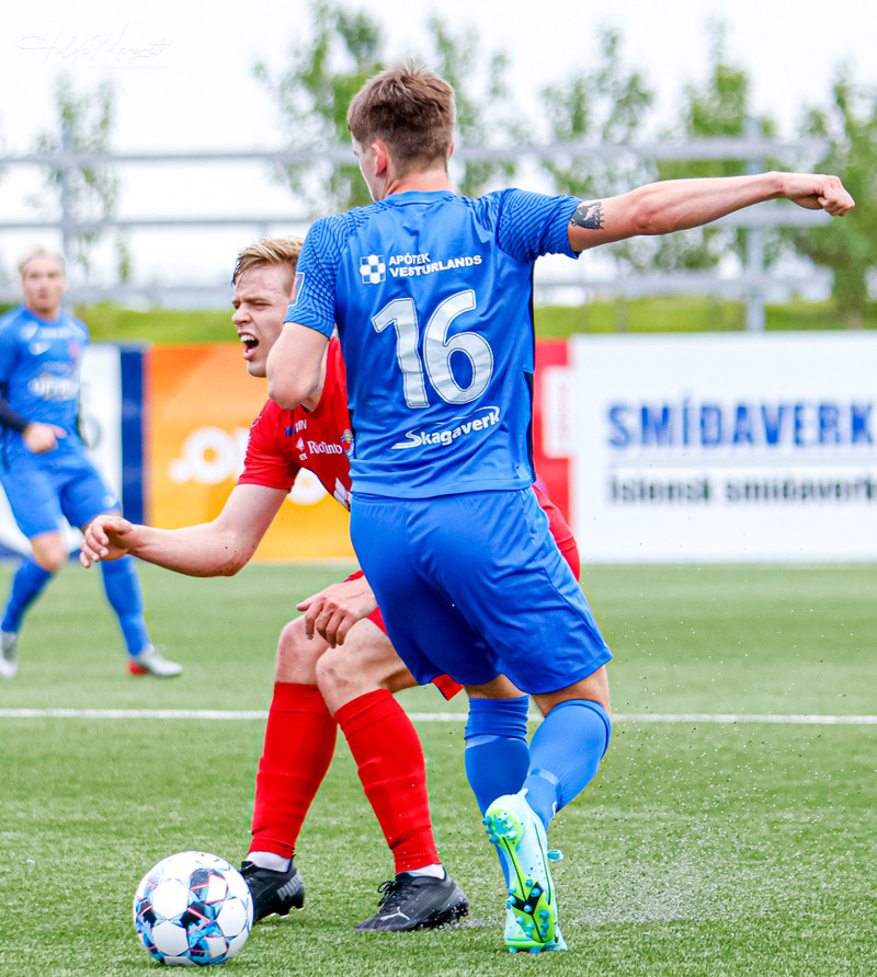 Myndaveisla: Kári vann Hauka