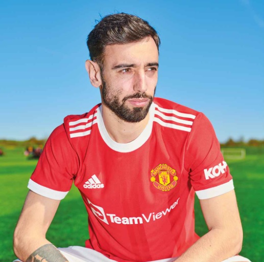 Bruno Fernandes í nýju treyjunni.