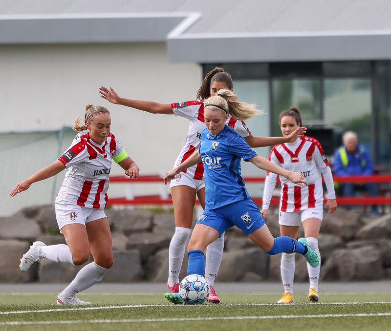 Myndaveisla frá sigri Þróttar á FH í undanúrslitunum