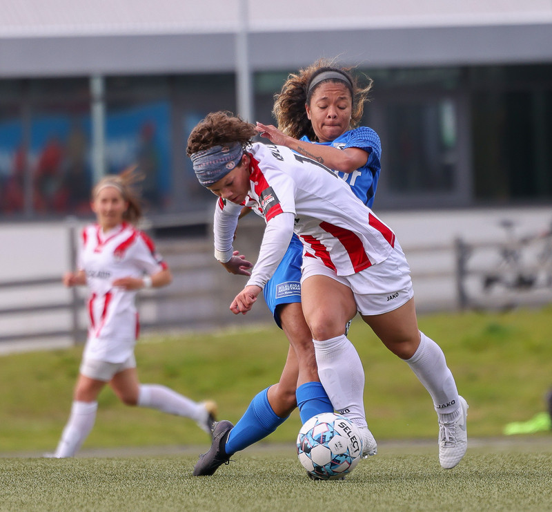 Myndaveisla frá sigri Þróttar á FH í undanúrslitunum