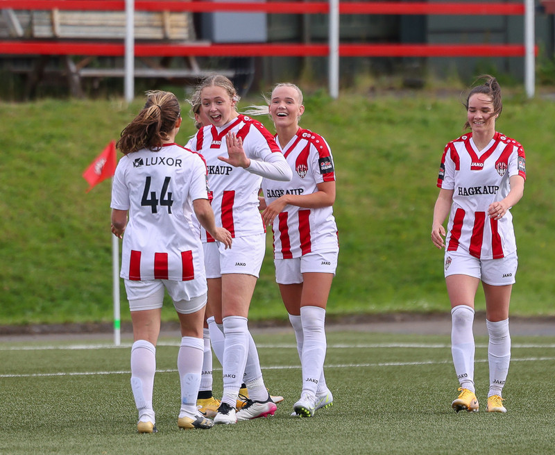 Myndaveisla frá sigri Þróttar á FH í undanúrslitunum