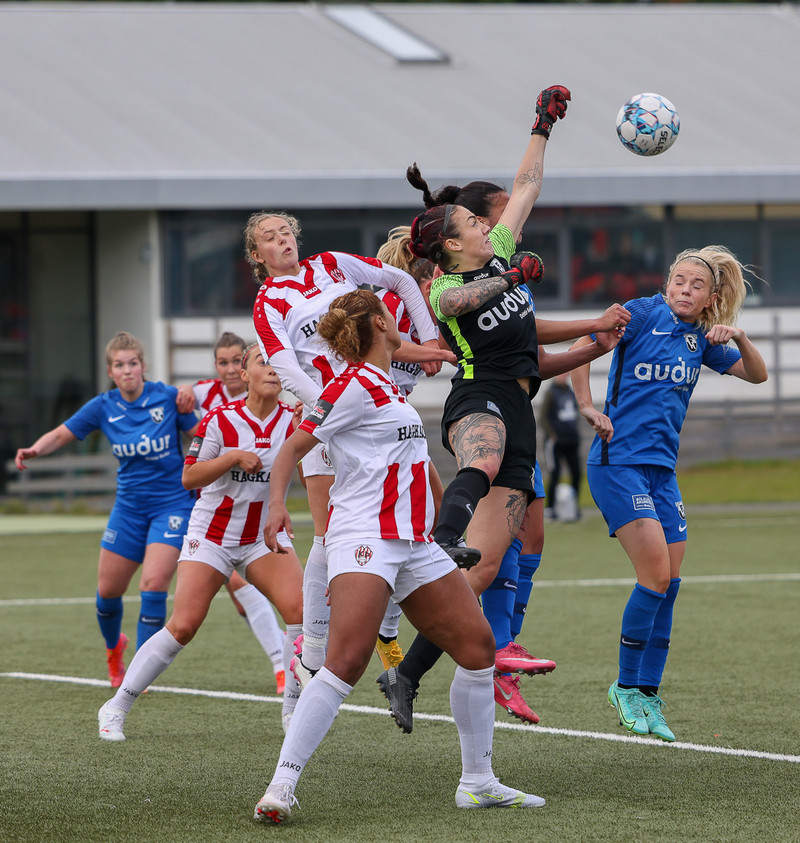Myndaveisla frá sigri Þróttar á FH í undanúrslitunum
