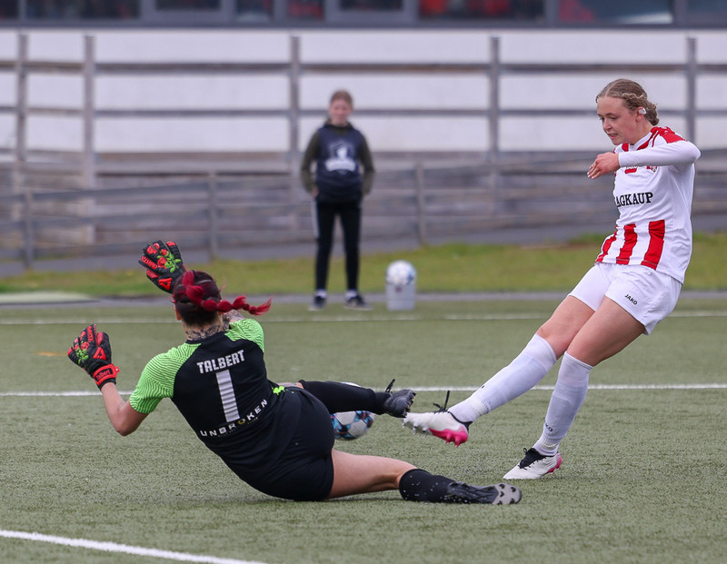 Myndaveisla frá sigri Þróttar á FH í undanúrslitunum