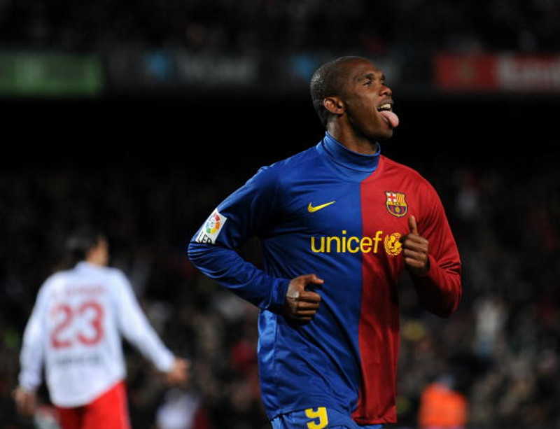 Eto'o skoraði 130 mörk í 199 leikjum hjá Barcelona. Hann var orðinn 32 ára gamall þegar hann hélt loks í enska boltann en hans besta tímabil þar voru 12 mörk í 35 leikjum hjá Chelsea.