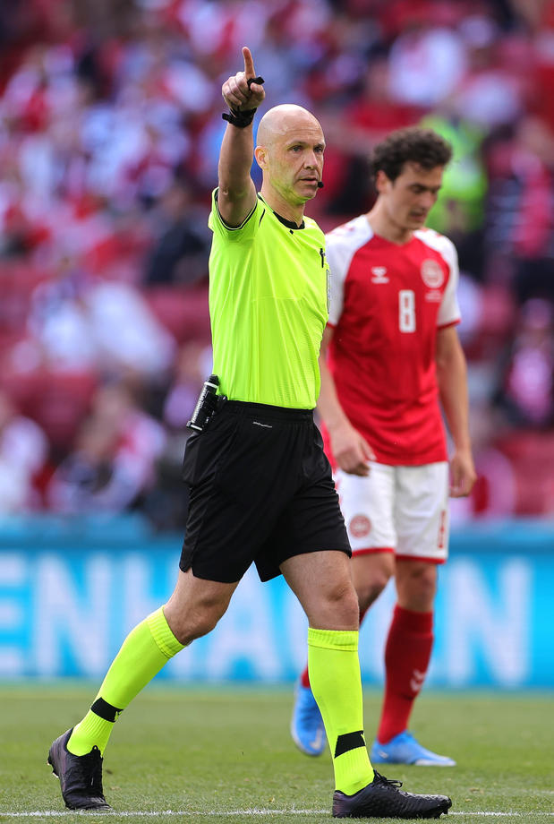 Anthony Taylor brást rétt við í leik Danmerkur og Finnlands