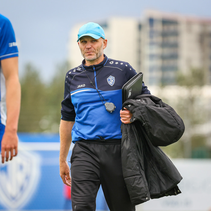 Arnar Hallsson.