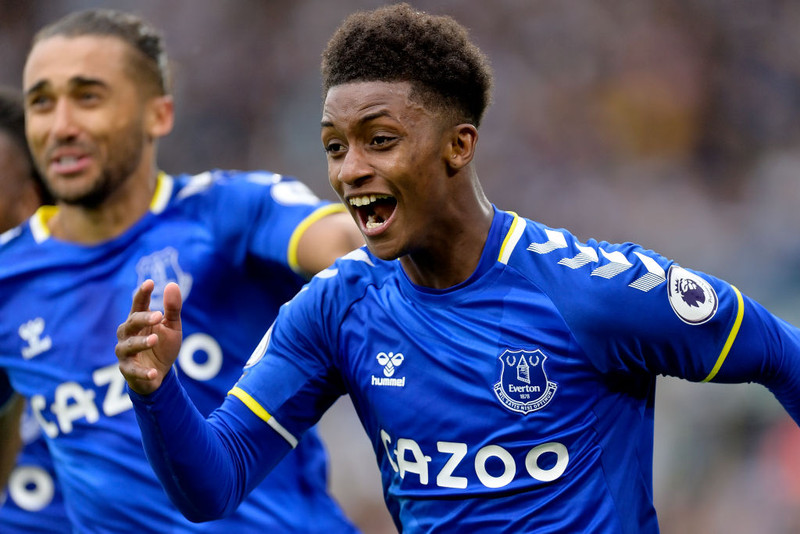 Miðjumaður: Demarai Gray (Everton) - Skoraði sitt fyrsta úrvalsdeildarmark fyrir Everton.