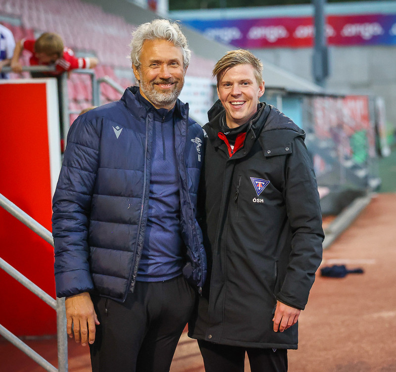 Kjartan Sturluson og Óskar Smári.
