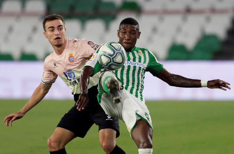 Emerson Royal í leik með Real Betis.