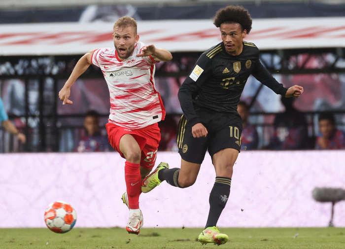 Sane í leik með Bayern á tímabilinu.