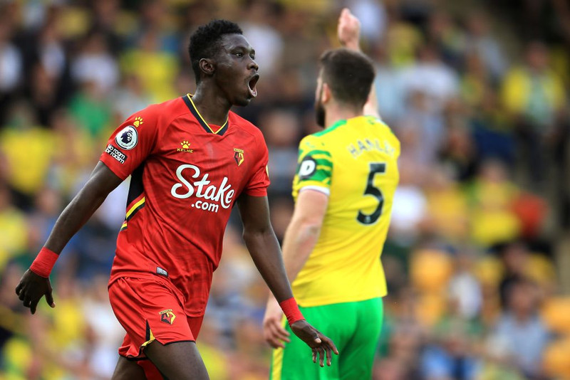 Ismaila Sarr verður frá í mánuð.