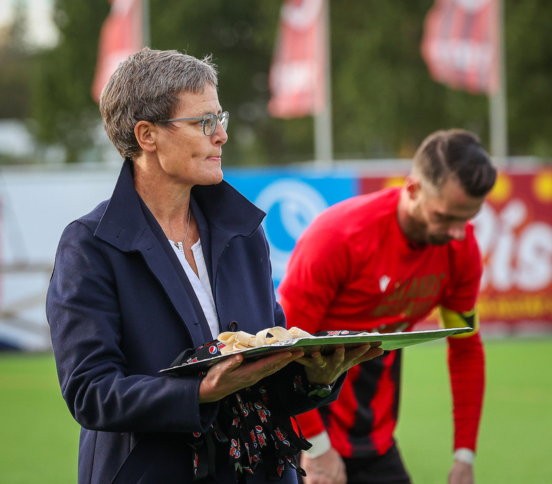 Myndaveisla: Stuð í stúkunni þegar Víkingur varð Íslandsmeistari