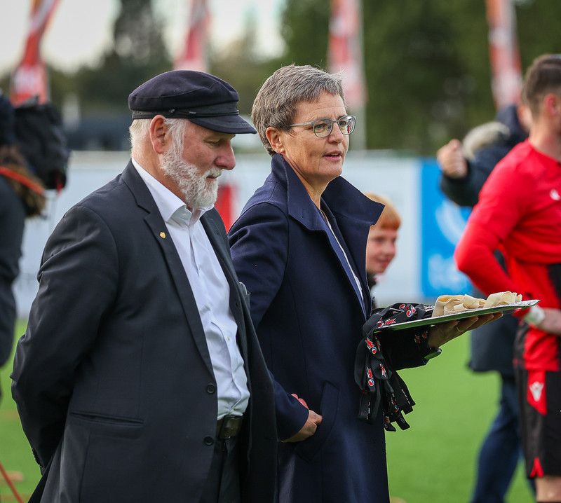Myndaveisla: Stuð í stúkunni þegar Víkingur varð Íslandsmeistari