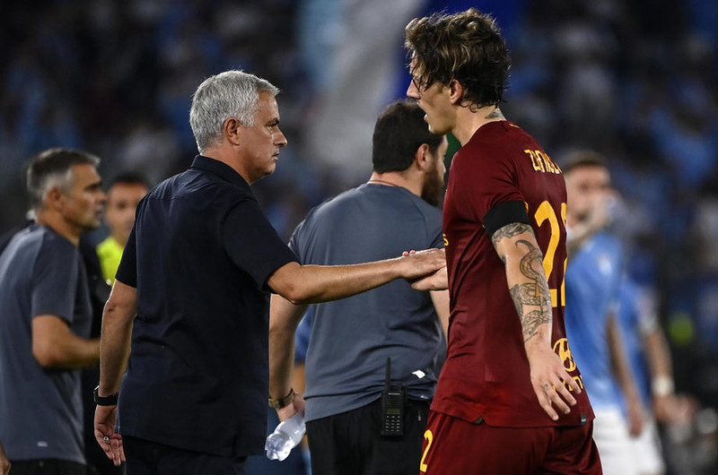 Roma mætir Juventus á sunnudag