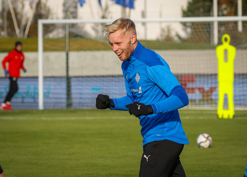 Sveinn Aron var með Jökli á herbergi.
