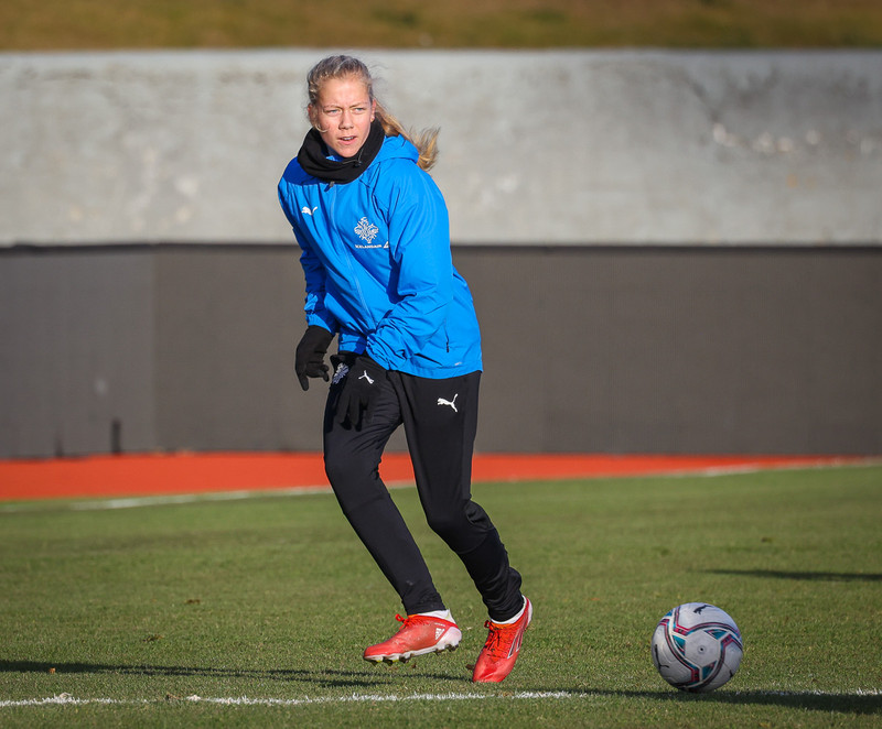 Amanda Andradóttir.