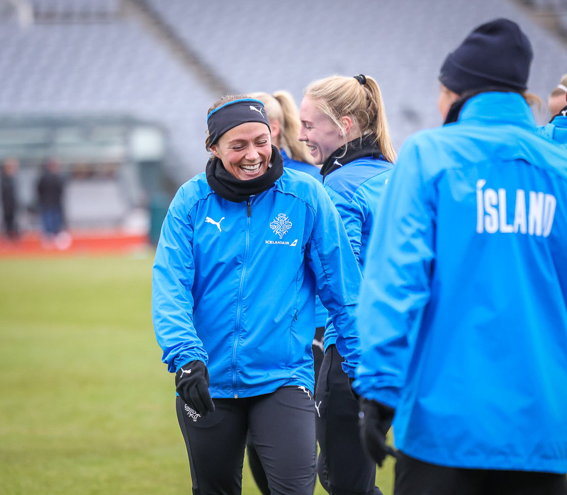 Alltaf stutt í gamanið í upphitun.