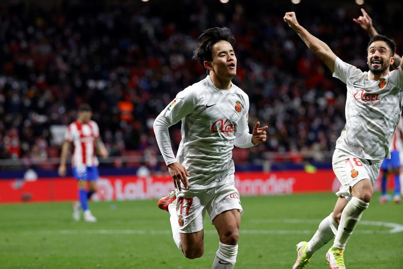 Takefusa Kubo fagnar sigurmarki sínu gegn Atlético