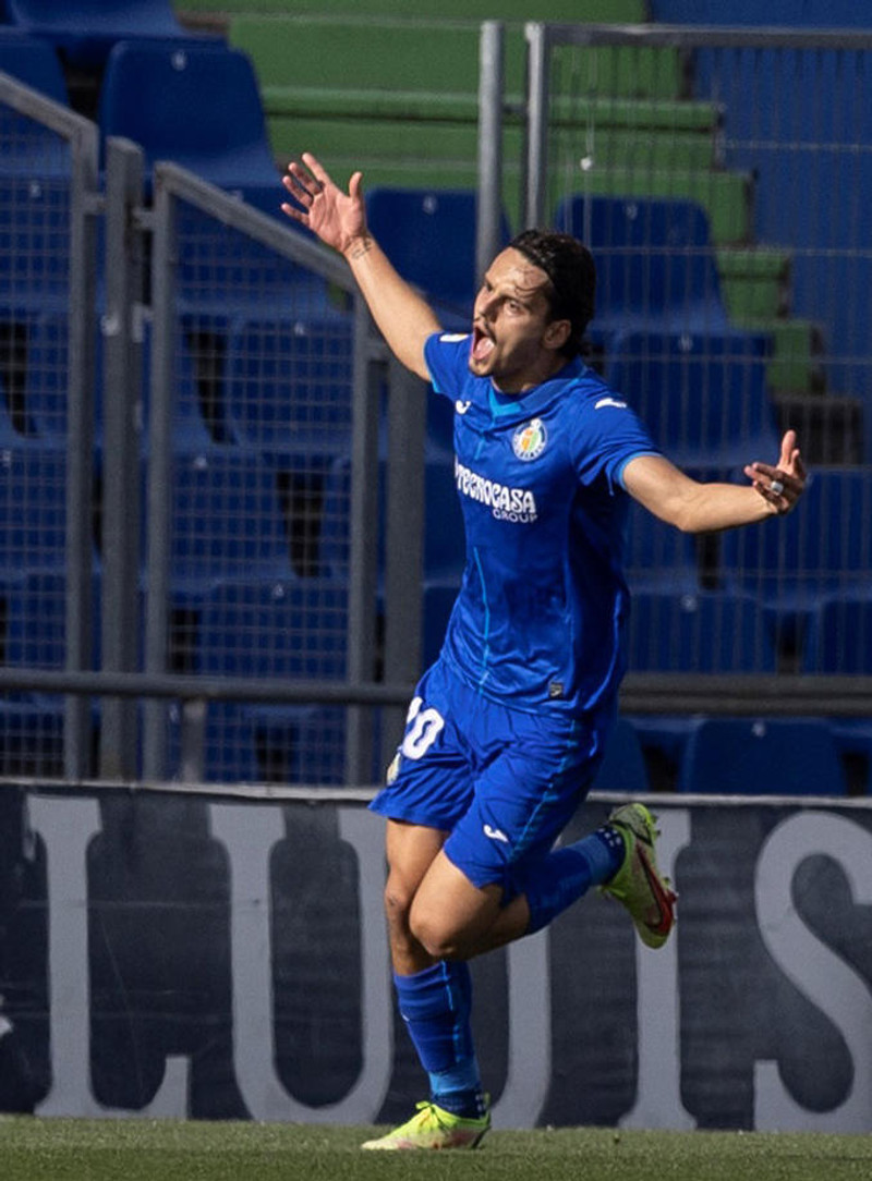 Enes Unal