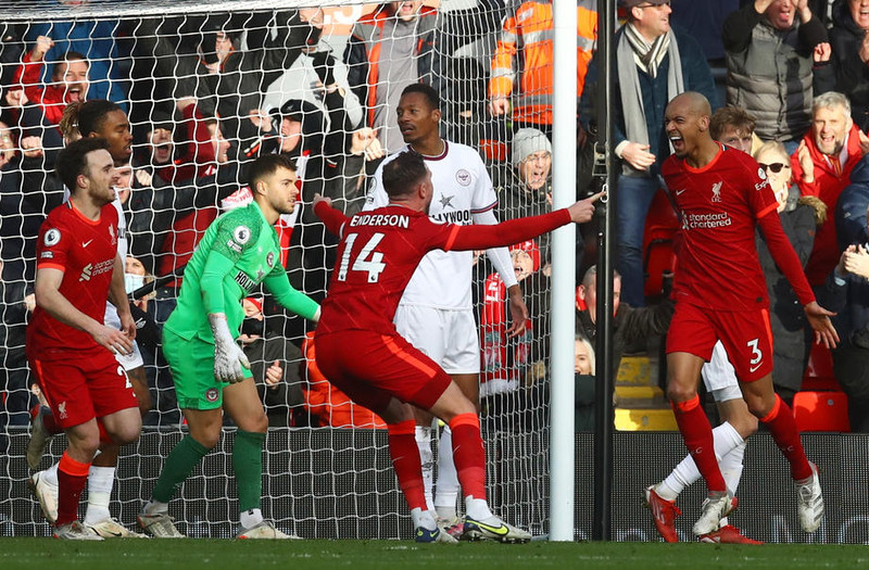 Fabinho skoraði mikilvægt mark undir lok fyrri hálfleiks