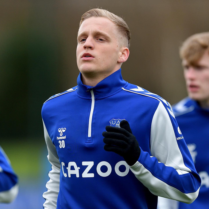 Inter hefur áhuga á Van de Beek.