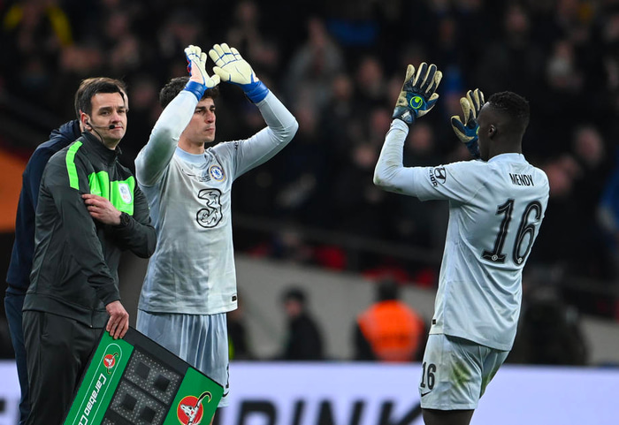 Kepa og Mendy berjast um byrjunarliðsstöðuna á milli stanga Chelsea.