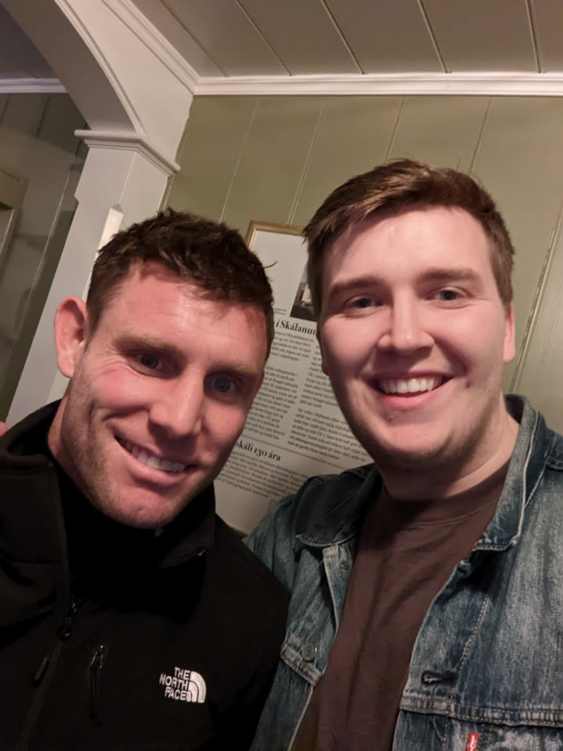 James Milner snæddi kvöldverð á Selfossi