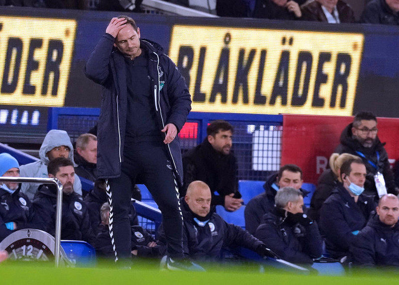 <b>Enski boltinn -</b> Áfram þrot hjá United og Everton gæti fallið