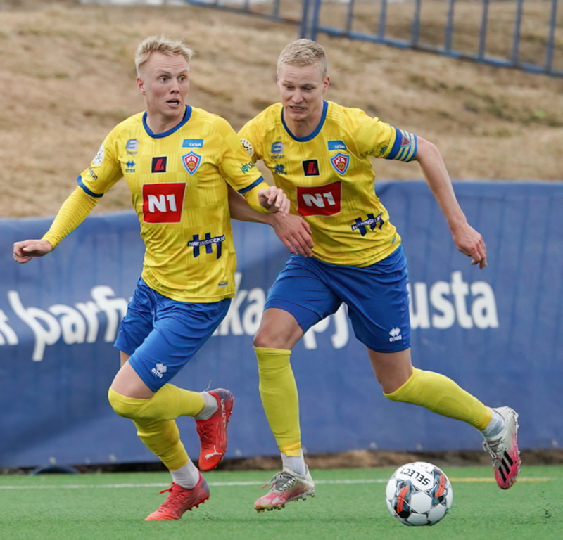 Ásgeir Sigurgeirsson (til hægri) er í úrvalsliðinu.