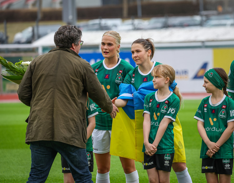 Myndaveisla: Breiðablik vann Þór/KA í fyrsta leik